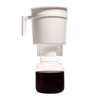 Cold brew coffee makers
